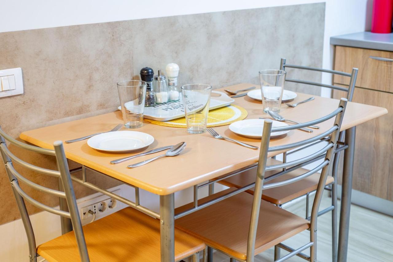 Studio Residence Militari M5 Chiajna Экстерьер фото